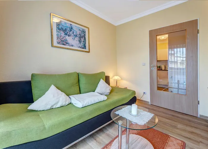 Am Schloonsee Haus C - Mit Strandkorb